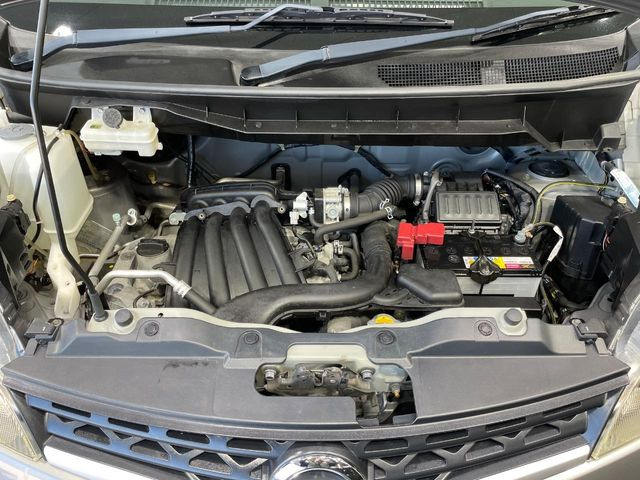 親切・丁寧な専門メカニックスタッフが応対!・車検・点検整備・事故等の修理などアフターサービスも安心。お車のカスタマイズもネクステージのサービススタッフまでご相談ください!