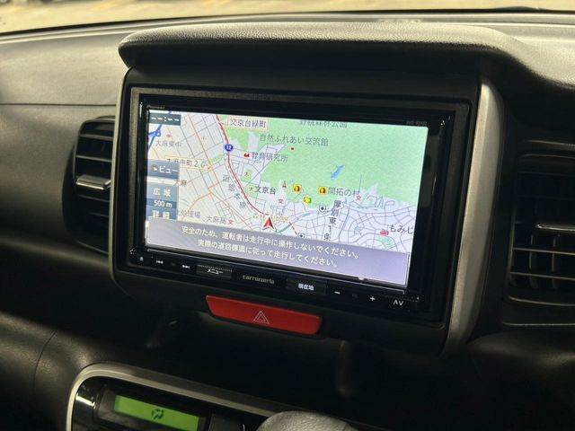 【ナビゲーション】目的地までしっかり案内してくれる使いやすいナビ。Bluetooth接続すればお持ちのスマホやMP3プレイヤーの音楽を再生可能!毎日の運転がさらに楽しくなります!!