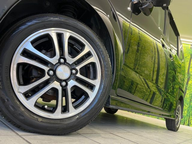 �y14�C���`�A���~�z�C�[���z�O�ςɃ}�b�`�����A���~�z�C�[���𑕒����Ă���܂��B�e��A���~�z�C�[����A�X�^�b�h���X�^�C�����戵�����Ă���܂��B���񂲑��k����������