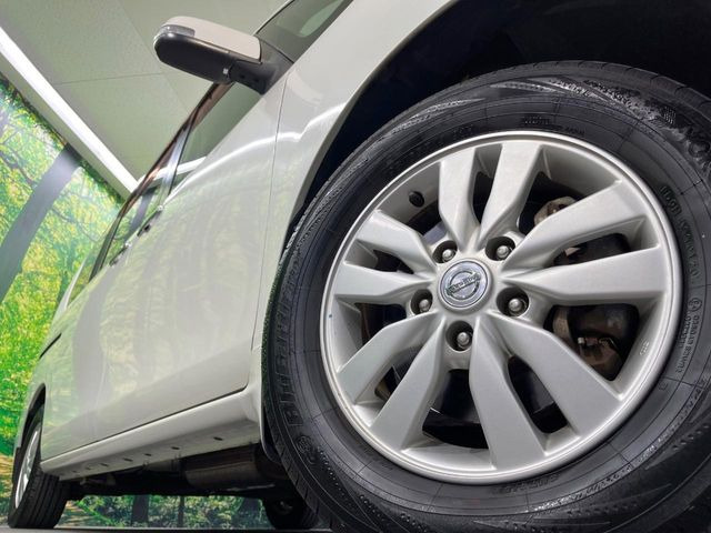�y����15�C���`�A���~�z�C�[���z�O�ςɃ}�b�`���������A���~�z�C�[���𑕒����Ă���܂��B�e��ЊO�A���~�z�C�[����A�X�^�b�h���X�^�C�����戵�����Ă���܂��B���񂲑��k����������