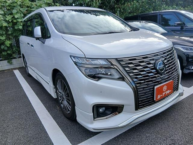 エルグランド(日産) 3.5 350ハイウェイスター プレミアム アーバンクロム　禁煙車 純正エアロ 黒革シート 中古車画像