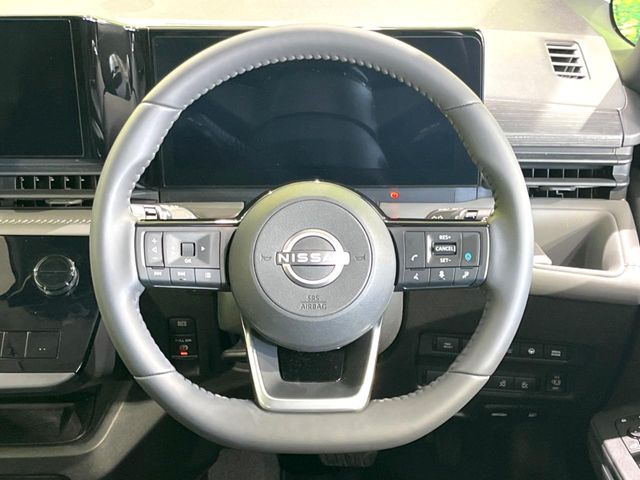 【ステアリングスイッチ】運転中、前方から目線をそらすことなく、オーディオ等の操作が可能な便利機能!安心&快適なドライブを演出してくれます♪