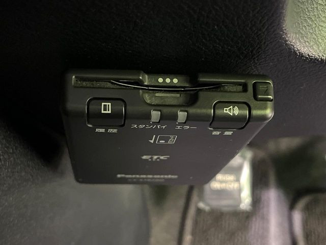 【ETC】高速道路の料金所をストレスなく通過!話題のスポットやサービスエリアに多い「スマートIC」利用時は必須のアイテムです。当店でセットアップを実施、ご納車当日からすぐにご利用いただけます!