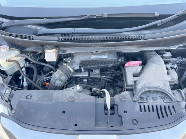 親切・丁寧な専門メカニックスタッフが応対!・車検・点検整備・事故等の修理などアフターサービスも安心。お車のカスタマイズもネクステージのサービススタッフまでご相談ください!