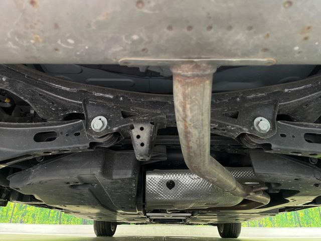 下回りがきれいなうちに、防錆加工の施工がオススメ。降雪地域はもちろん、沿岸部にお住いの方や、趣味でマリン・ウィンタースポーツをされる方にご好評いただいております。
