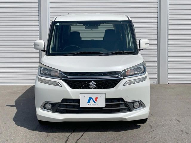 弊社では、全車『修復歴なし』のお車のみ取り扱っております。専任バイヤーによる厳選した仕入れの後、入庫後の車両チェックを行い、ネクステージが認定した高品質な中古車をご提供しております。