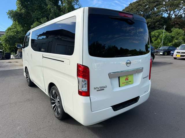 全国各地どこでも納車可能です!離島のお客さまもご相談ください!沖縄県、小笠原諸島、宮城県への納車など実績ございます。遠方の場合、別途陸送費頂く場合がございます。