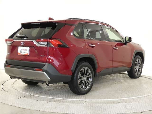 RAV42.5 ハイブリッド G E-Four 4WD