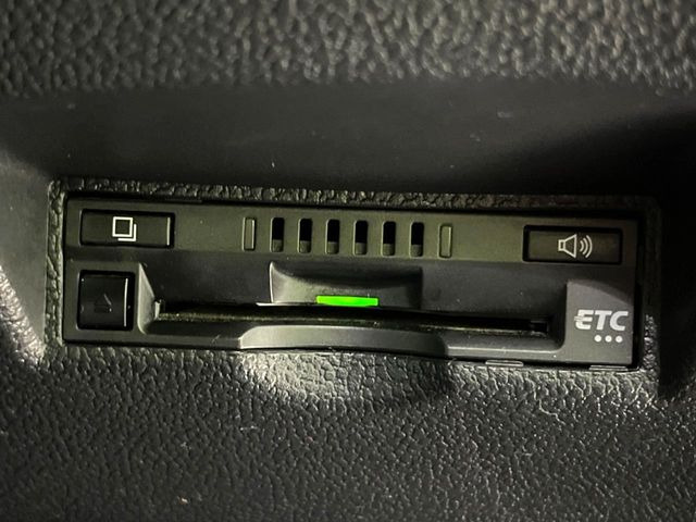 【ETC】高速道路の料金所をストレスなく通過!話題のスポットやサービスエリアに多い「スマートIC」利用時は必須のアイテムです。当店でセットアップを実施、ご納車当日からすぐにご利用いただけます!