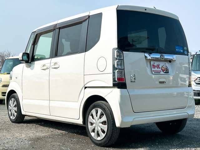 当店では軽自動車から普通車まで幅広くオールメーカーの車種・色・グレードを豊富に揃えております。