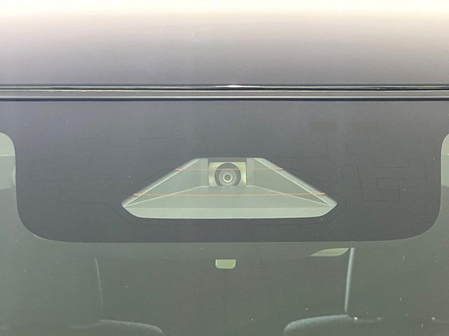 【スズキ セーフティサポート】走行中に前方の車両等を認識し、衝突しそうな時は警報とブレーキで衝突回避と被害軽減をアシスト。より安全にドライブをお楽しみいただけます。
