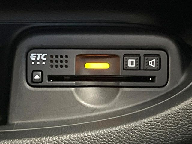【ETC】高速道路の料金所をストレスなく通過!話題のスポットやサービスエリアに多い「スマートIC」利用時は必須のアイテムです。当店でセットアップを実施、ご納車当日からすぐにご利用いただけます!