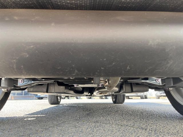 下回りがきれいなうちに、防錆加工の施工がオススメ。降雪地域はもちろん、沿岸部にお住いの方や、趣味でマリン・ウィンタースポーツをされる方にご好評いただいております。