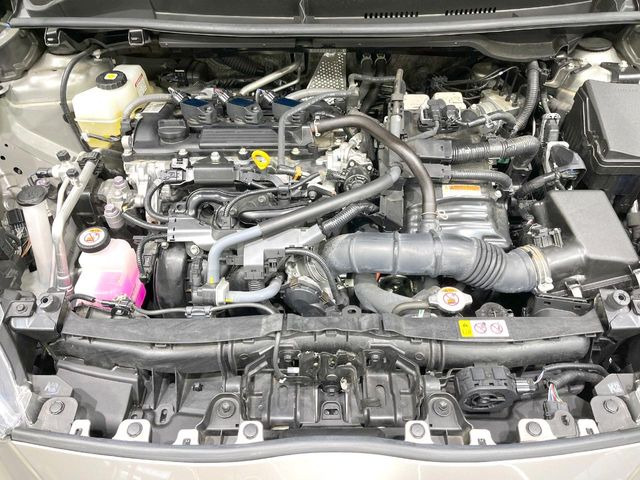 親切・丁寧な専門メカニックスタッフが応対!・車検・点検整備・事故等の修理などアフターサービスも安心。お車のカスタマイズもネクステージのサービススタッフまでご相談ください!