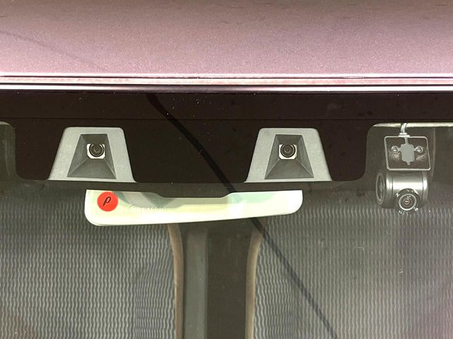 【スズキ セーフティサポート】走行中に前方の車両等を認識し、衝突しそうな時は警報とブレーキで衝突回避と被害軽減をアシスト。より安全にドライブをお楽しみいただけます。