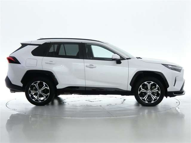 RAV42.5 プラグインハイブリッド Z E-Four 4WD