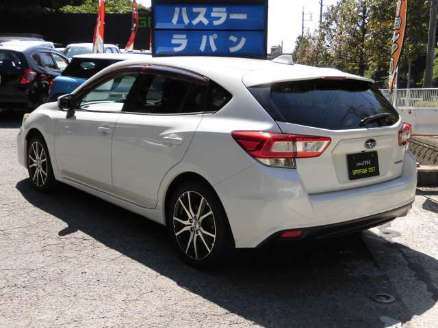 こちらのインプレッサスポーツはオークション評価5点中4点評価がついている状態の良い車両になります^^定休日無しで営業しておりますので、お気軽にお立ち寄り下さい^^