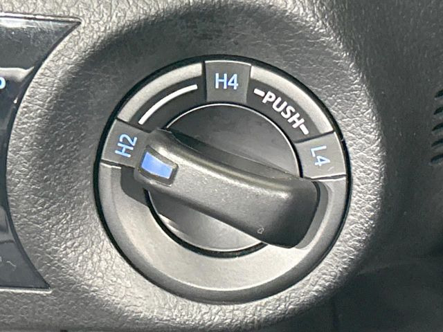 4WDのお車ですので、雪道でも安心です♪降雪地地域にお住まいの方以外にも、ウィンタースポーツが趣味の方や降雪地域へ帰省される機会がある方にもおすすめ!