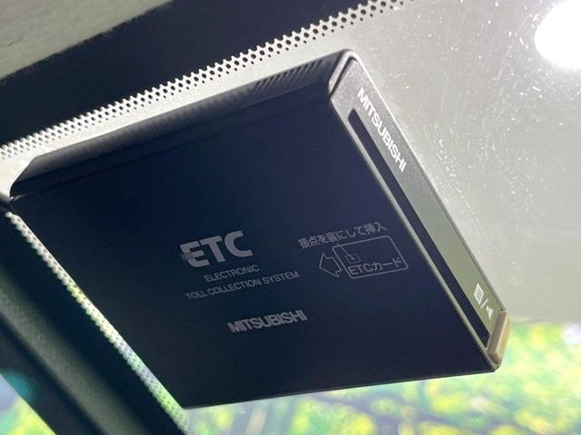 【ETC】高速道路の料金所をストレスなく通過!話題のスポットやサービスエリアに多い「スマートIC」利用時は必須のアイテムです。当店でセットアップを実施、ご納車当日からすぐにご利用いただけます!