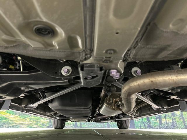 下回りがきれいなうちに、防錆加工の施工がオススメ。降雪地域はもちろん、沿岸部にお住いの方や、趣味でマリン・ウィンタースポーツをされる方にご好評いただいております。