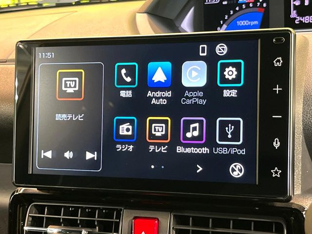 【純正9型ディスプレイオーディオ】お手持ちのスマートフォンとの連携で、ナビや音楽再生など各種アプリを使用可能。スマホに近い感覚でお使いいただけます♪