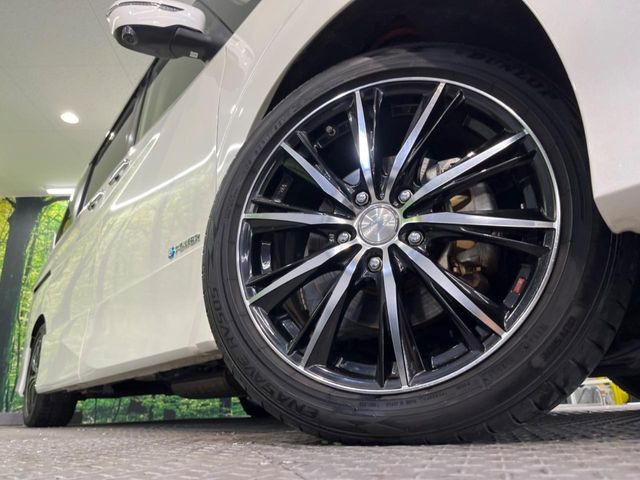 �y17�C���`�A���~�z�C�[���z�O�ςɃ}�b�`�����A���~�z�C�[���𑕒����Ă���܂��B�e��A���~�z�C�[����A�X�^�b�h���X�^�C�����戵�����Ă���܂��B���񂲑��k����������