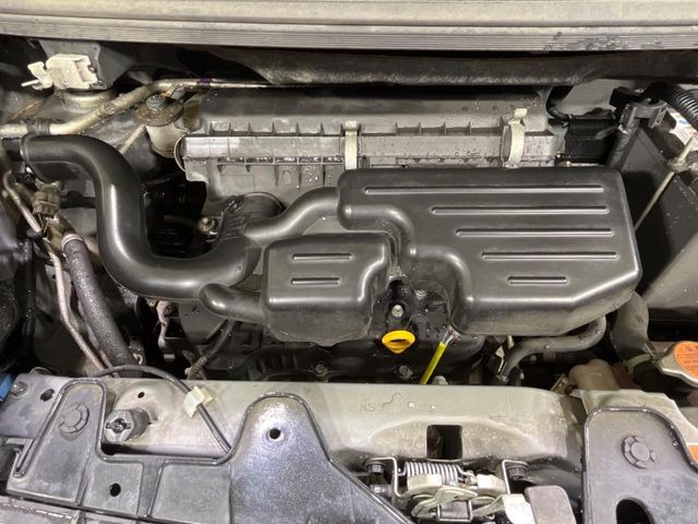 親切・丁寧な専門メカニックスタッフが応対!・車検・点検整備・事故等の修理などアフターサービスも安心。お車のカスタマイズもネクステージのサービススタッフまでご相談ください!