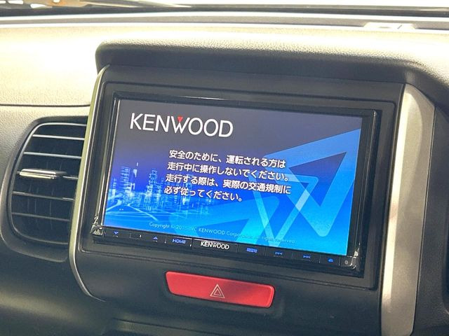 【ナビゲーション】使いやすいナビで目的地までしっかり案内してくれます。各種オーディオ再生機能も充実しており、お車の運転がさらに楽しくなります!!