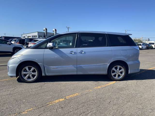 あなたにピッタリの中古車探しとカーライフのご提案を致しますので、お気軽にご連絡ください!買い取りにも力を入れて取り組んでます!他店でお値段がつかないお車もまずはご相談ください。