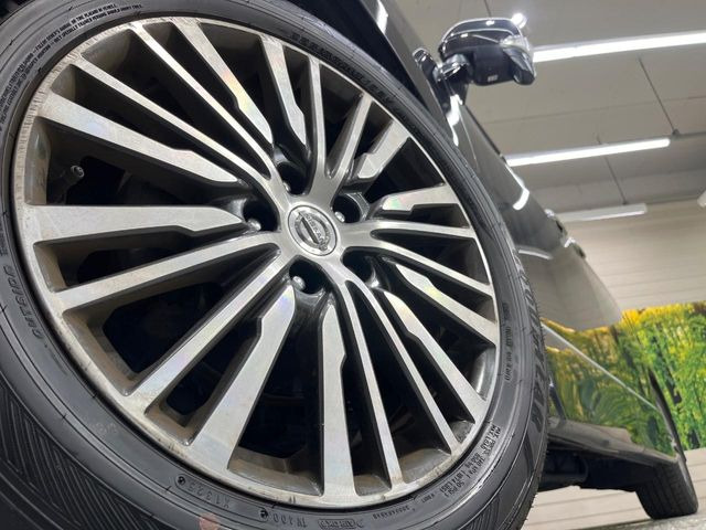 �y�����A���~�z�C�[���z�O�ςɃ}�b�`���������A���~�z�C�[���𑕒����Ă���܂��B�e��ЊO�A���~�z�C�[����A�X�^�b�h���X�^�C�����戵�����Ă���܂��B���񂲑��k����������