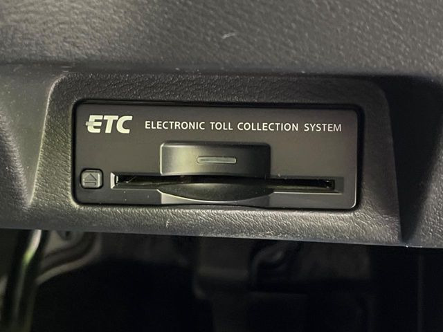 【ETC】高速道路の料金所をストレスなく通過!話題のスポットやサービスエリアに多い「スマートIC」利用時は必須のアイテムです。当店でセットアップを実施、ご納車当日からすぐにご利用いただけます!
