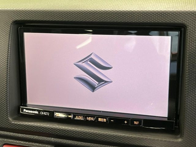 【純正ナビ】人気の純正ナビを装備。オーディオ機能も充実しており、Bluetooth接続すればお持ちのスマホやMP3プレイヤーの音楽を再生可能!毎日の運転がさらに楽しくなります!!