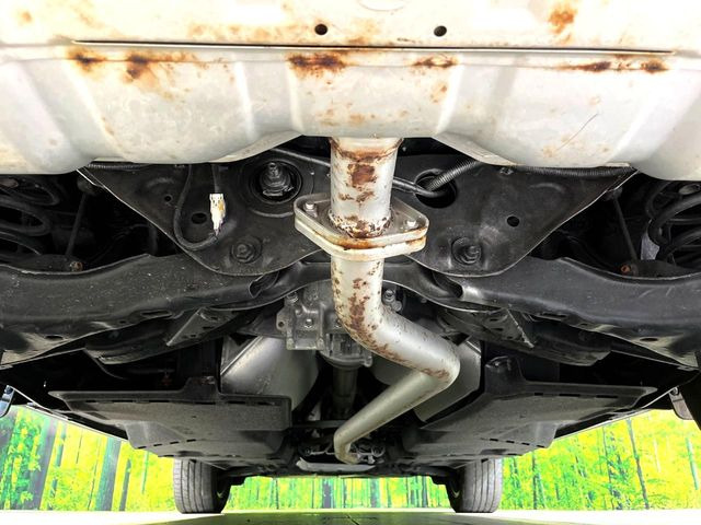 下回りがきれいなうちに、防錆加工の施工がオススメ。降雪地域はもちろん、沿岸部にお住いの方や、趣味でマリン・ウィンタースポーツをされる方にご好評いただいております。