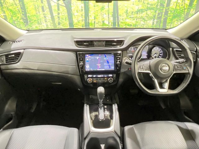 エクストレイル2.0 20Xi