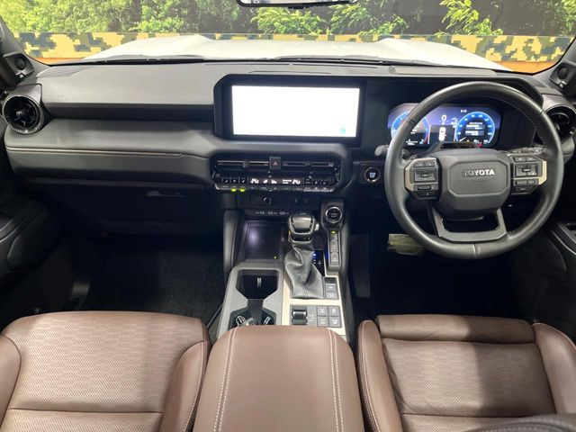 ランドクルーザー2502.8 ZX ディーゼル 4WD