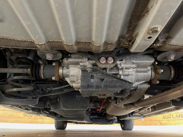 下回りがきれいなうちに、防錆加工の施工がオススメ。降雪地域はもちろん、沿岸部にお住いの方や、趣味でマリン・ウィンタースポーツをされる方にご好評いただいております。