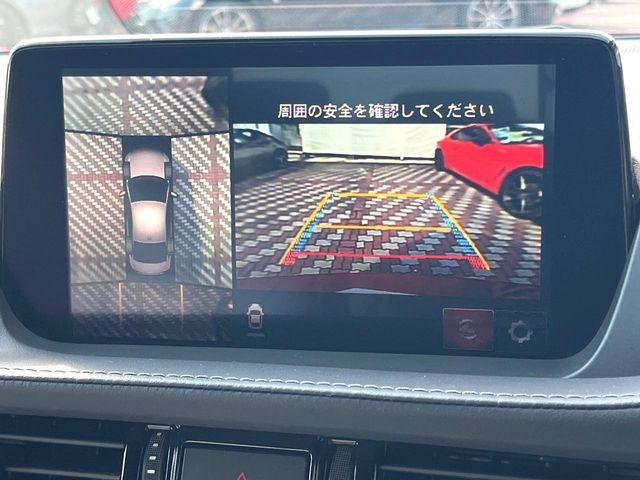 【360&deg;ビューモニター】専用のカメラにより、上から見下ろしたような視点で360度クルマの周囲を確認することができます☆死角部分も確認しやすく、狭い場所での切り返しや駐車もスムーズに行えます。