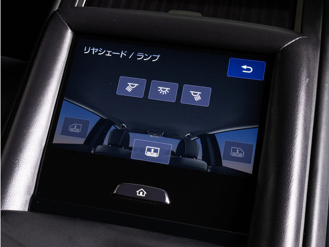 衝突軽減ブレーキやレーンキープアシストなどの安全装備も充実!レクサスセーフティシステム+A完備!
