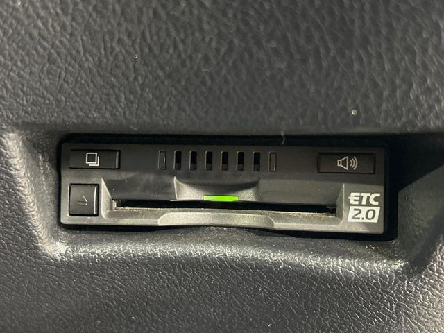 【ETC】高速道路の料金所をストレスなく通過!話題のスポットやサービスエリアに多い「スマートIC」利用時は必須のアイテムです。当店でセットアップを実施、ご納車当日からすぐにご利用いただけます!