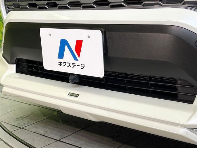 【モデリスタエアロ】人気のモデリスタエアロを装着!クルマの外観がよりスタイリッシュになり、街中で存在感あふれる1台に♪将来買い替える時にもリセールに影響しやすく、価値ある人気の装備です!