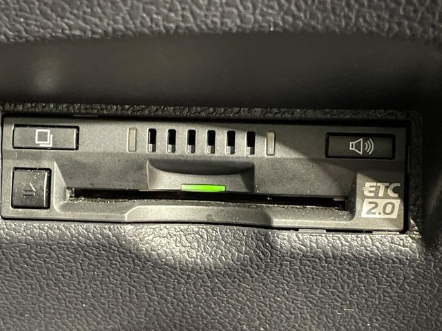 【ETC】高速道路の料金所をストレスなく通過!話題のスポットやサービスエリアに多い「スマートIC」利用時は必須のアイテムです。当店でセットアップを実施、ご納車当日からすぐにご利用いただけます!