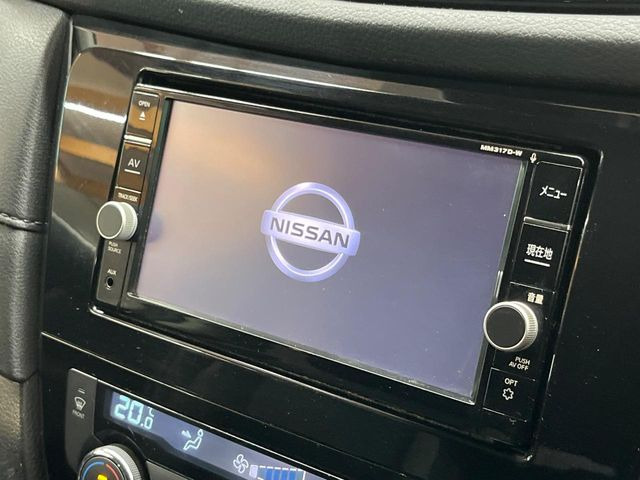【純正ナビ】人気の純正ナビを装備。オーディオ機能も充実しており、Bluetooth接続すればお持ちのスマホやMP3プレイヤーの音楽を再生可能!毎日の運転がさらに楽しくなります!!