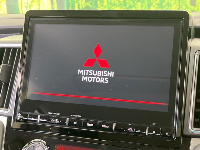 【純正10型ナビ】人気の純正ナビを装備。オーディオ機能も充実しており、Bluetooth接続すればお持ちのスマホやMP3プレイヤーの音楽を再生可能!毎日の運転がさらに楽しくなります!!