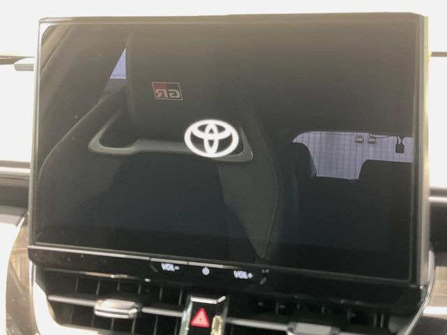 �y10.5�C���` �f�B�X�v���C�I�[�f�B�I�z���ʂ̃f�B�X�v���C��AppleCarPlay��AndroidAuto�����p�\�B�傫�ȉ�ʂŃX�}�z�i�r�A�v���������p���������܂���