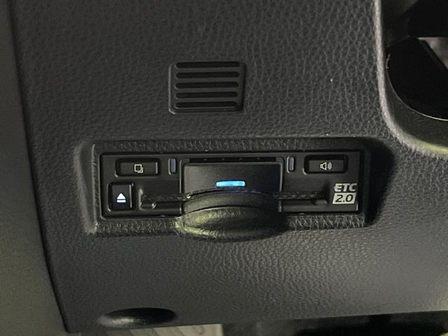 【ETC】高速道路の料金所をストレスなく通過!話題のスポットやサービスエリアに多い「スマートIC」利用時は必須のアイテムです。当店でセットアップを実施、ご納車当日からすぐにご利用いただけます!
