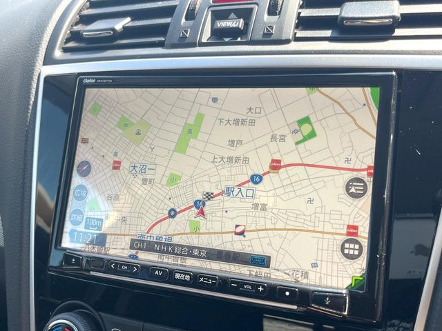 【純正8型ナビ】人気の純正ナビを装備しております。ナビの使いやすさはもちろん、オーディオ機能も充実!キャンプや旅行はもちろん、通勤や買い物など普段のドライブも楽しくなるはず♪
