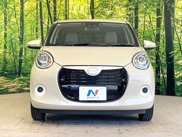 弊社では、全車『修復歴なし』のお車のみ取り扱っております。専任バイヤーによる厳選した仕入れの後、入庫後の車両チェックを行い、ネクステージが認定した高品質な中古車をご提供しております。