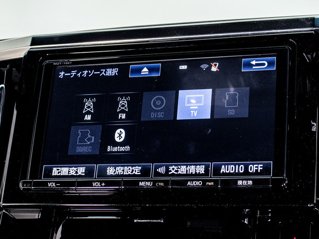 ★各種メディア対応★CD&DVDはもちろんBluetoothやUSBなどでスマホ等も接続可能!