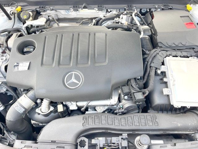 ●当店では、各メーカーの専用診断テスターを導入。国家資格を持つテクニカルスタッフも常駐しておりますので、万が一の際にも安心してご利用いただけます。