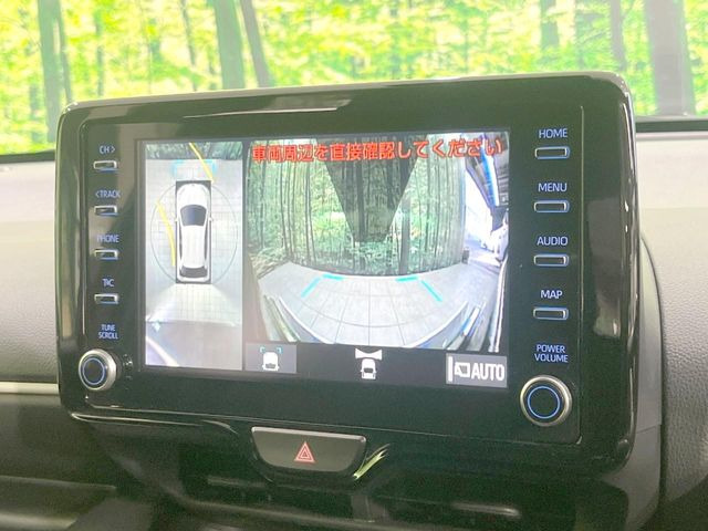 【パノラミックビューモニター】専用のカメラにより、上から見下ろしたような視点で360度クルマの周囲を確認することができます☆死角部分も確認しやすく、狭い場所での切り返しや駐車もスムーズに行えます。